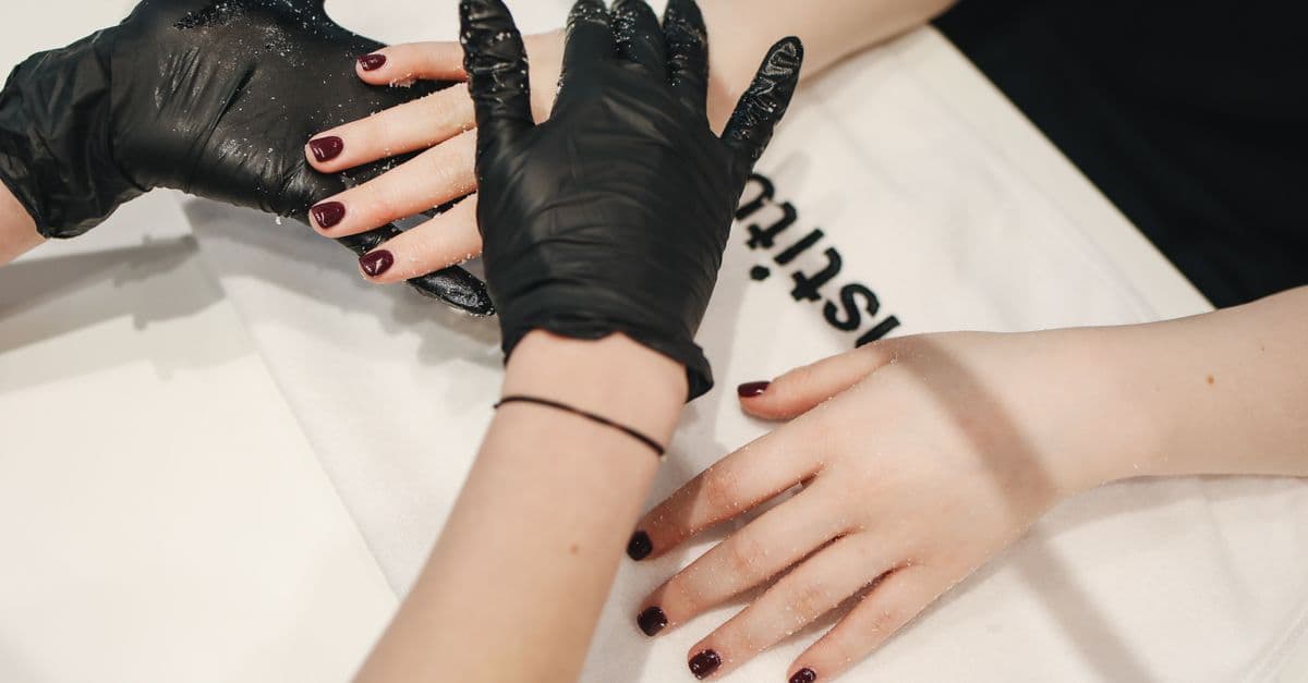 Best Nail Salons in Liberty Village: Gel, Acrylics & Pedicures (2026)